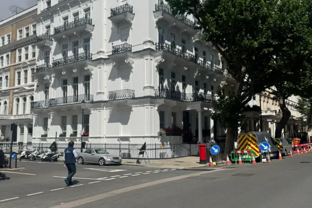 Stucco fronted terrace converted into apartments